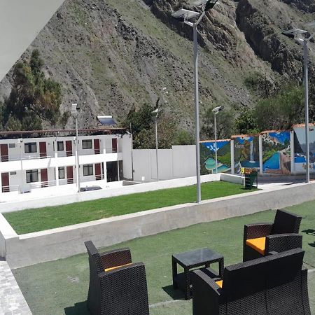 Ronald Hotel Churin Εξωτερικό φωτογραφία